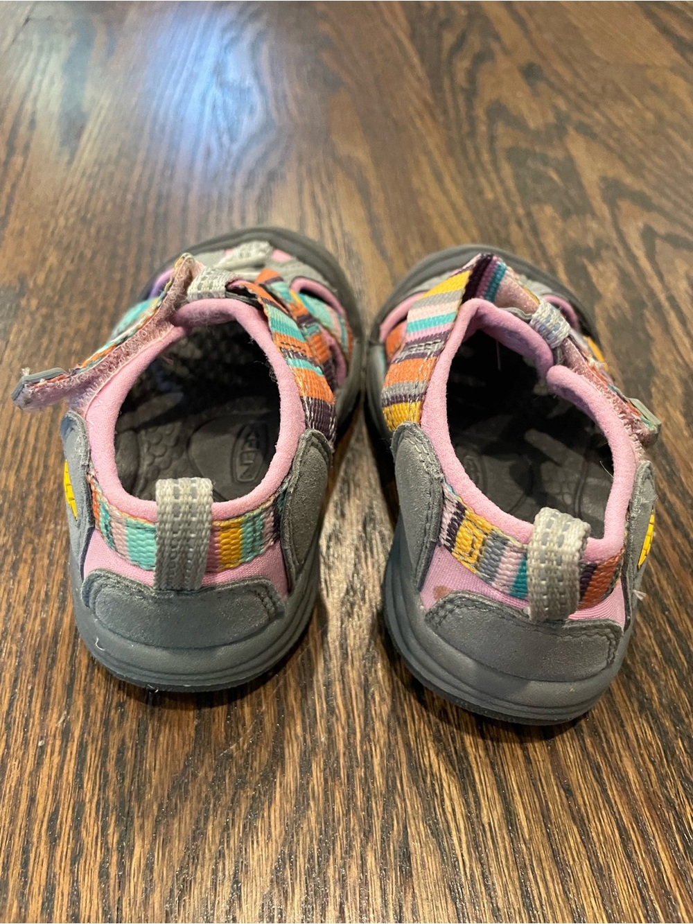 Keen Kids Gray Sandals with Pink & Multicolor Straps - Picture 5 of 7